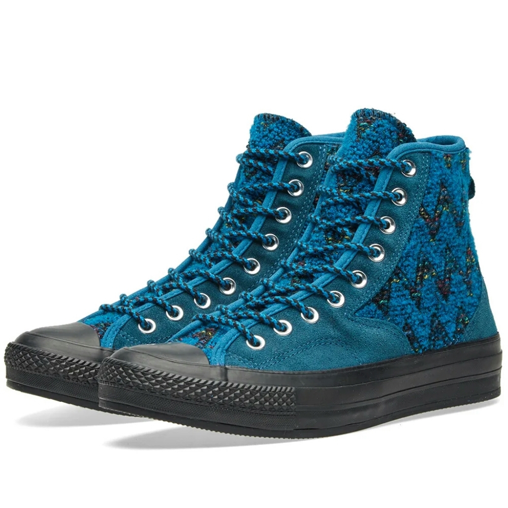 70s Turquoise Blue Black Chevron Hiker Converse 9